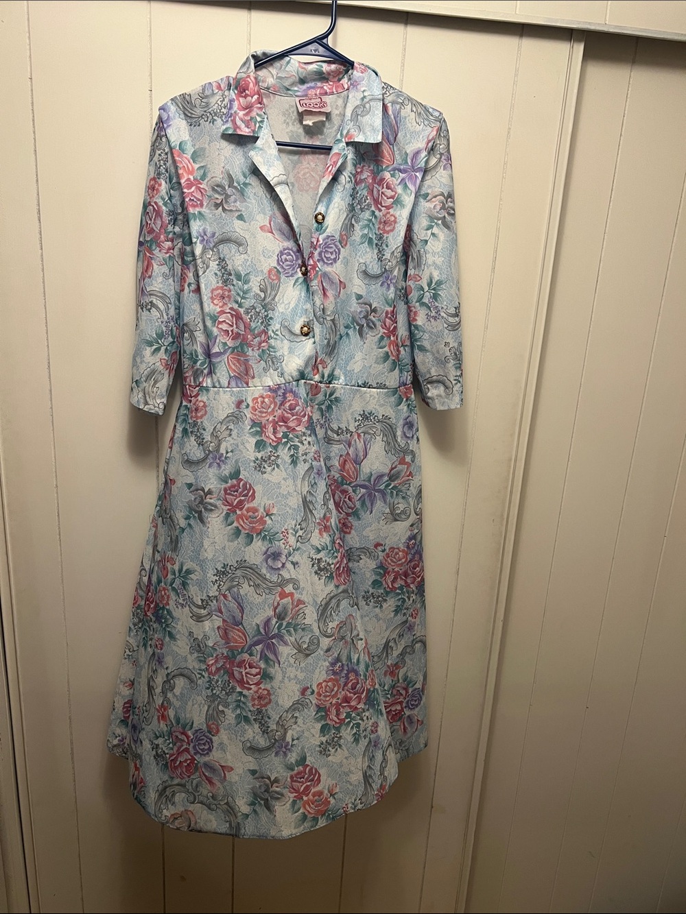 California looks vintage 80s Floral Button Front Midi Dress